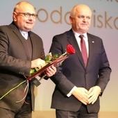 Diecezjalna Caritas otrzymała statuetkę "Społecznik Roku 2022"