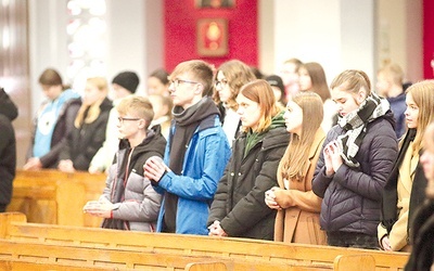 Takie spotkania są okazją do przebywania z Jezusem, biskupem a także z innymi katolikami z diecezji.