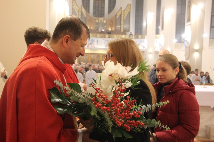 Tarnów. Poświęcenie organów w kościele Matki Bożej Szkaplerznej