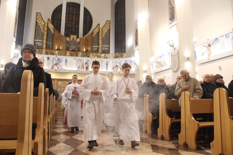 Tarnów. Poświęcenie organów w kościele Matki Bożej Szkaplerznej