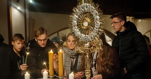 Pod hasłem: "Wspólnota stołu"