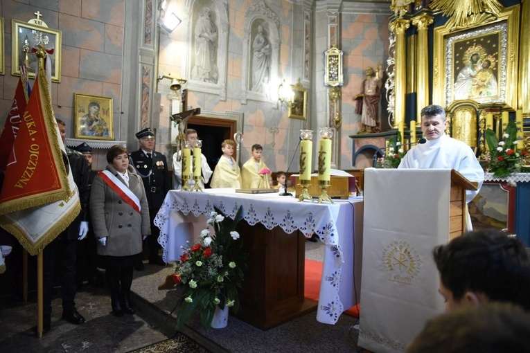 Parron szkoły w Brzozowej