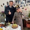 Samotnej staruszce tort na 101. urodziny zrobili... karabinierzy