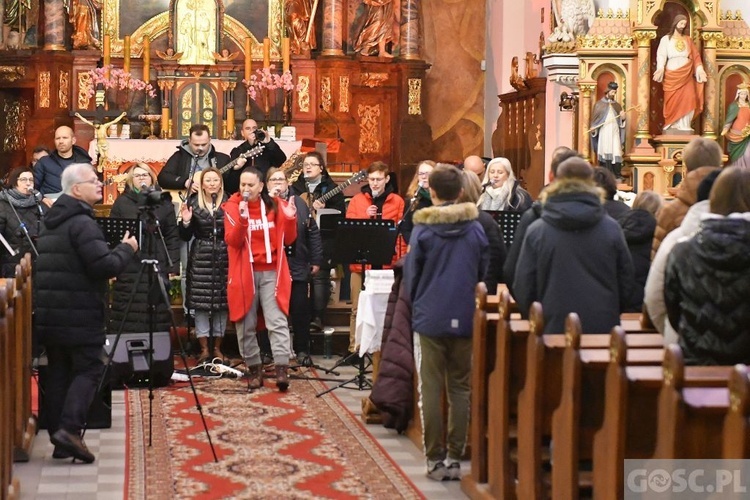 Otyń. Spotkanie "Młodzi w Kościele"