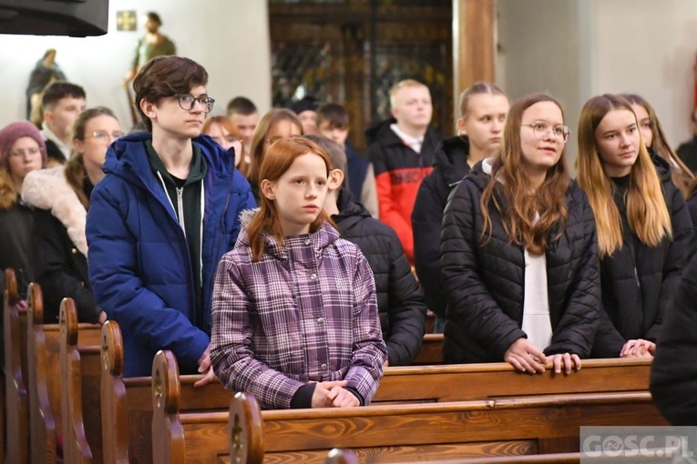 Otyń. Spotkanie "Młodzi w Kościele"