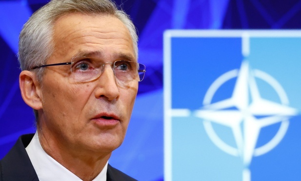 NATO: Jeśli pozwolimy Putinowi wygrać, to przez wiele lat będziemy płacić znacznie wyższą cenę niż teraz