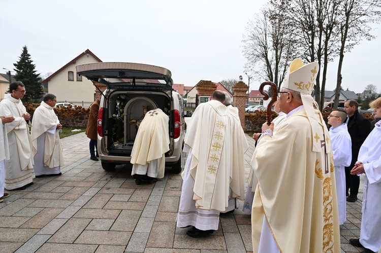 Rozpoczęcie peregrynacji w Skrzatuszu