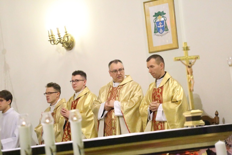 Dekanalne andrzejki w Pleśnej