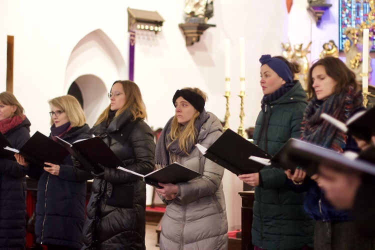 Koncert pieśni adwentowych