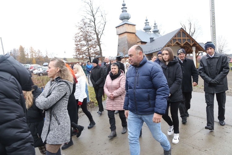 Droga Krzyżowa w Binczarowej