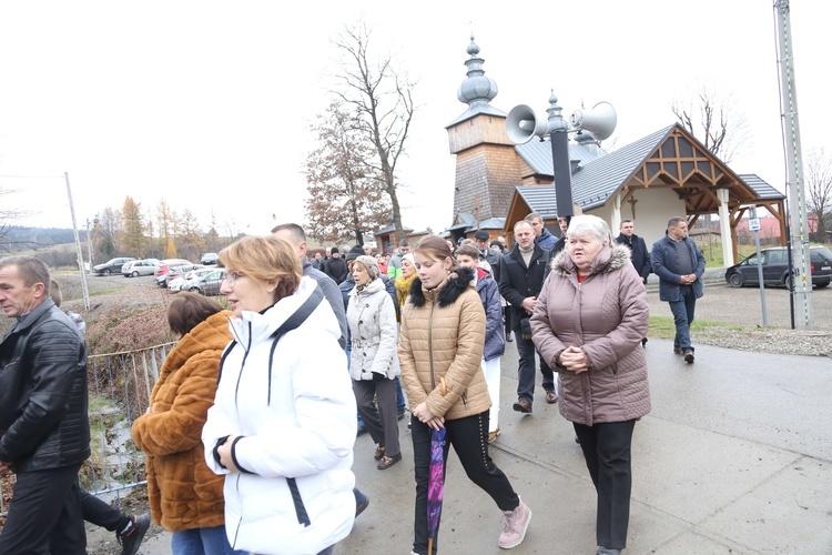 Droga Krzyżowa w Binczarowej