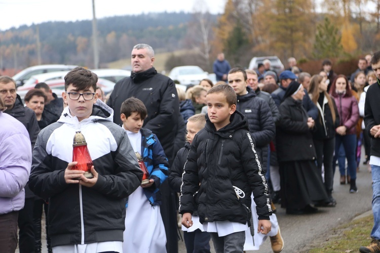 Droga Krzyżowa w Binczarowej