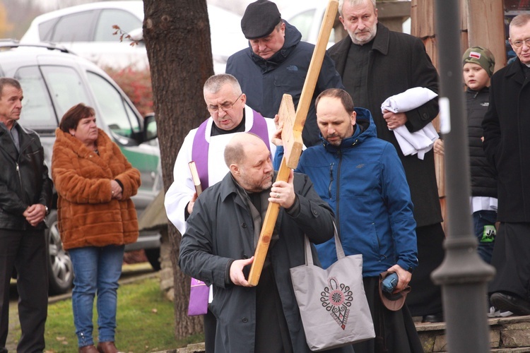 Droga Krzyżowa w Binczarowej