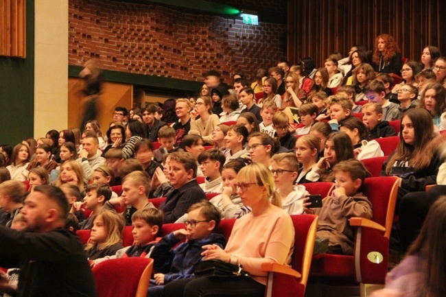 Koncert edukacyjny dla szkół