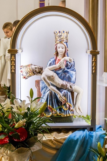 Pieta Skrzatuska w parafii Najświętszego Zbawiciela w Ustce