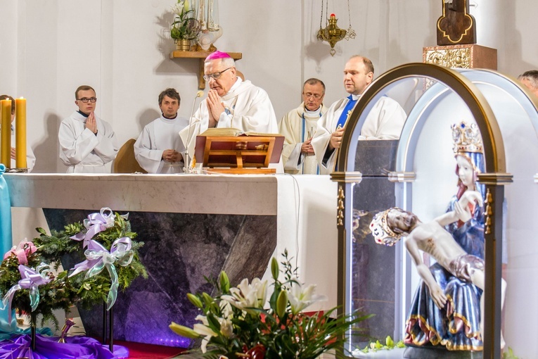 Pieta Skrzatuska w parafii Najświętszego Zbawiciela w Ustce