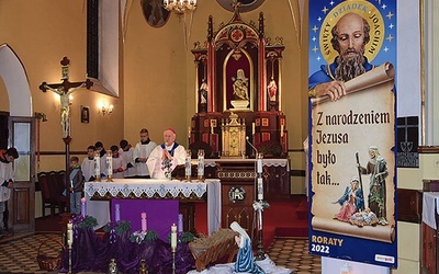 Biskup rozpoczął Adwent z wiernymi parafii Opieki Matki Bożej Bolesnej.