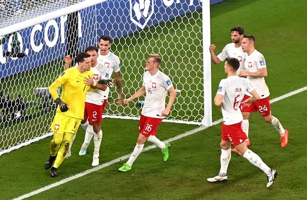 Polska-Argentyna: Zwycięska porażka! Messi strzela karnego, Szczęsny broni!