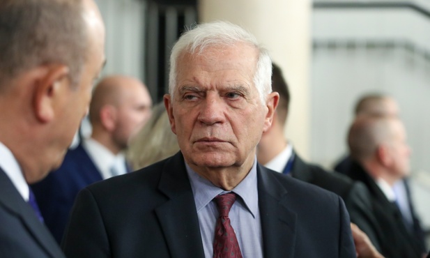 Szef dyplomacji UE Borrell: przekażemy ponad 1 mln euro na rozminowanie Ukrainy