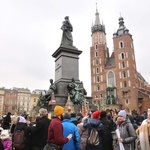 Prezentacja szopek krakowskich pod pomnikiem Mickiewicza 2022