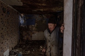 Ukraina: mieszkańcy obwodu chersońskiego wracają nawet do domów pozbawionych dachów