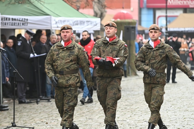 Przysięga nowych żołnierzy 16 Dolnośląskiej Brygady Obrony Terytorialnej