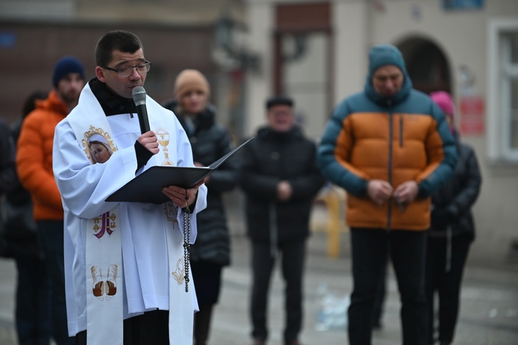 Rodzinny Różaniec w Świdnicy - grudzień