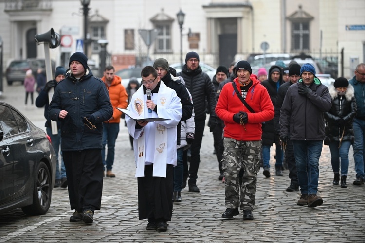 Rodzinny Różaniec w Świdnicy - grudzień