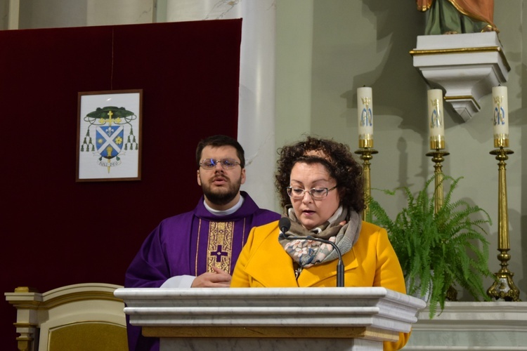 Poświęcenie obrazu Maryi i zawierzenie parafian w Makowie