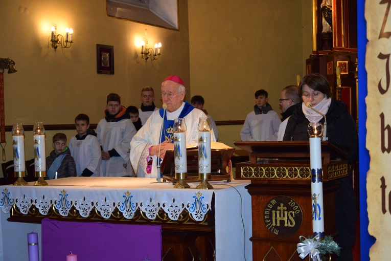 Roraty w Nowym Mieście z Ordynariuszem