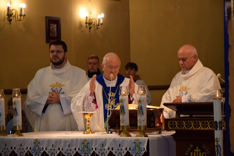 Roraty w Nowym Mieście z Ordynariuszem