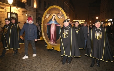 Kopia cudownego obrazu przybyła do Krakowa