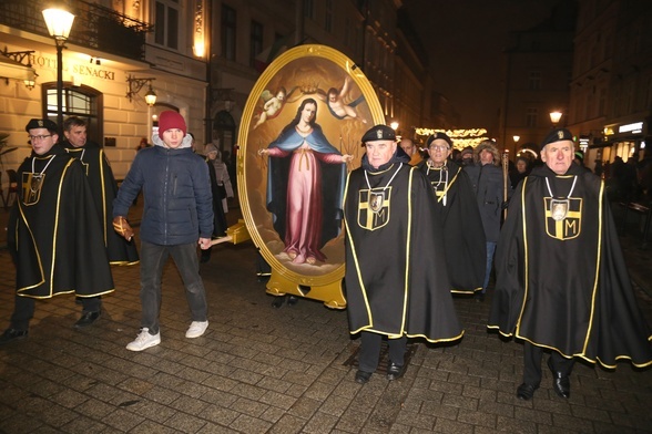 Kopia cudownego obrazu przybyła do Krakowa