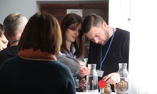 To wszystko bardzo otwiera oczy