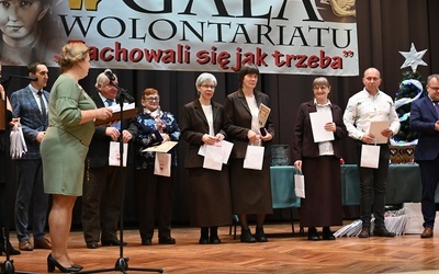 Zmieniają świat. Gala Wolontariatu w Czarnem 