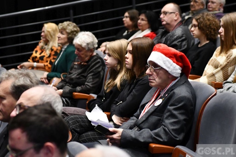 Konferencja o św. Mikołaju w Głogowie