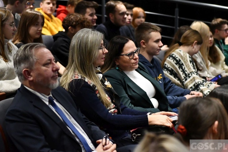 Konferencja o św. Mikołaju w Głogowie