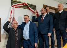 Odsłonięcie pamiątkowej tablicy w budynku Collegium Iuridicum KUL.