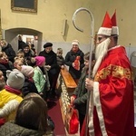 Święty biskup z prezentami w diecezji świdnickiej