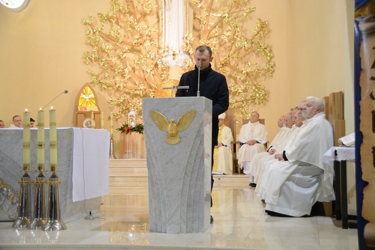 Dziękczynna Msza św. u końca rozbudowy Domu Matki i Dziecka