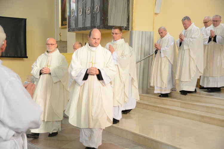 Dziękczynna Msza św. u końca rozbudowy Domu Matki i Dziecka