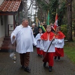 Bujaków. Wprowadzenie relikwii patrona pszczelarzy