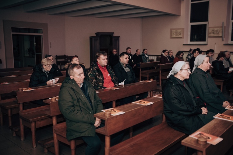 WSD Łowicz. Akatyst ku czci Bogarodzicy