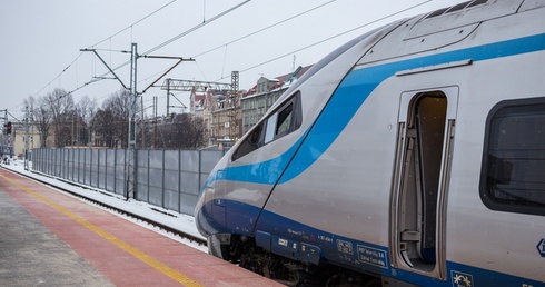 Od niedzieli nowy rozkład jazdy pociągów, PKP Intercity zapowiada nowe połączenia