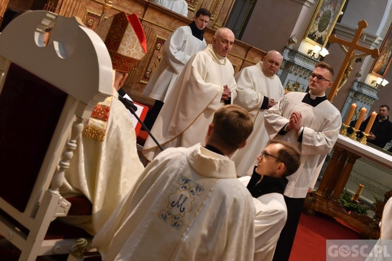 ​Kandydatura i akolitat w Paradyżu