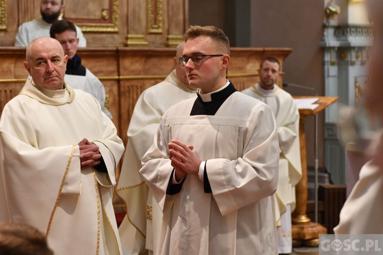 ​Kandydatura i akolitat w Paradyżu