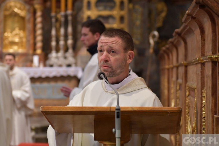 ​Kandydatura i akolitat w Paradyżu