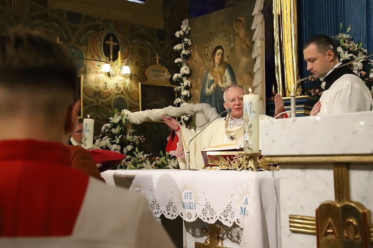 Koronacja wizerunku Matki Bożej w Spytkowicach koło Chabówki