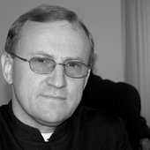 Śp. ks. Piotr Mucha (1965-2022).