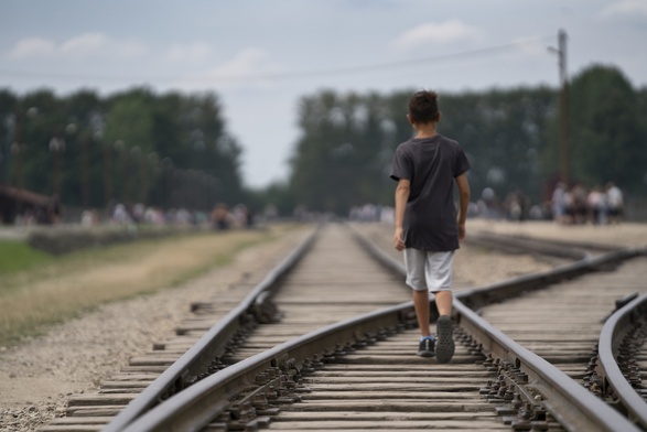 80 lat temu Niemcy rozpoczęli deportacje Polaków z Zamojszczyzny do Auschwitz